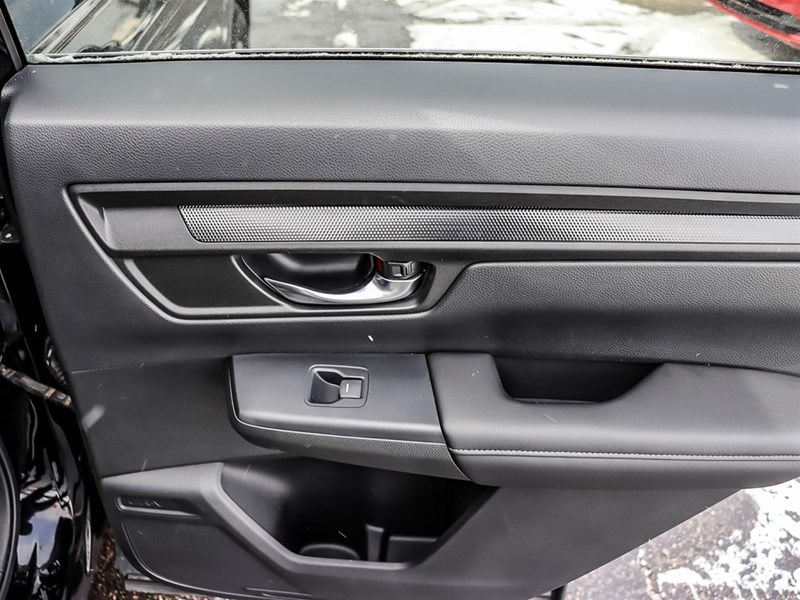 2025 Honda CR-V LX AWD