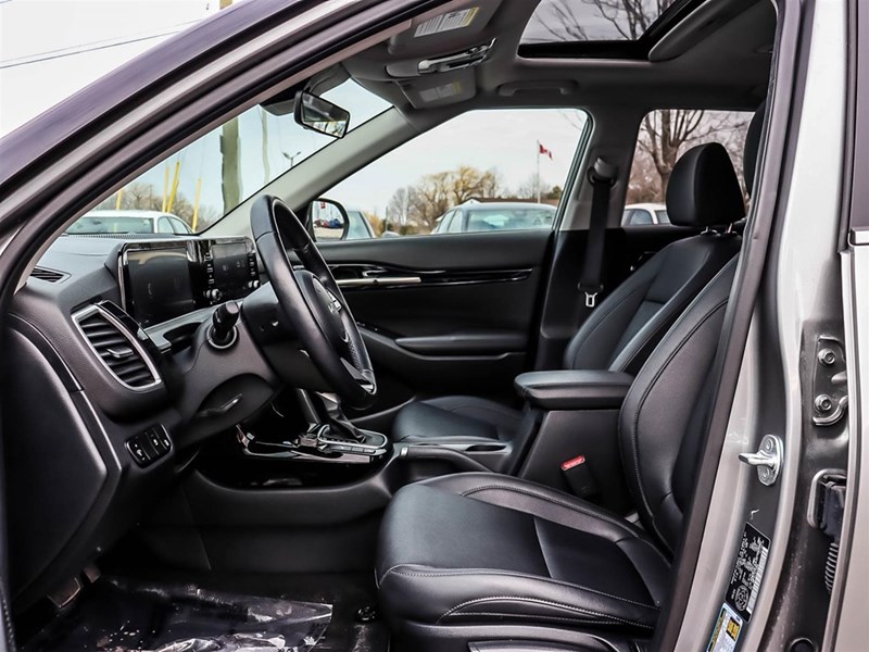 2025 Kia Seltos EX AWD