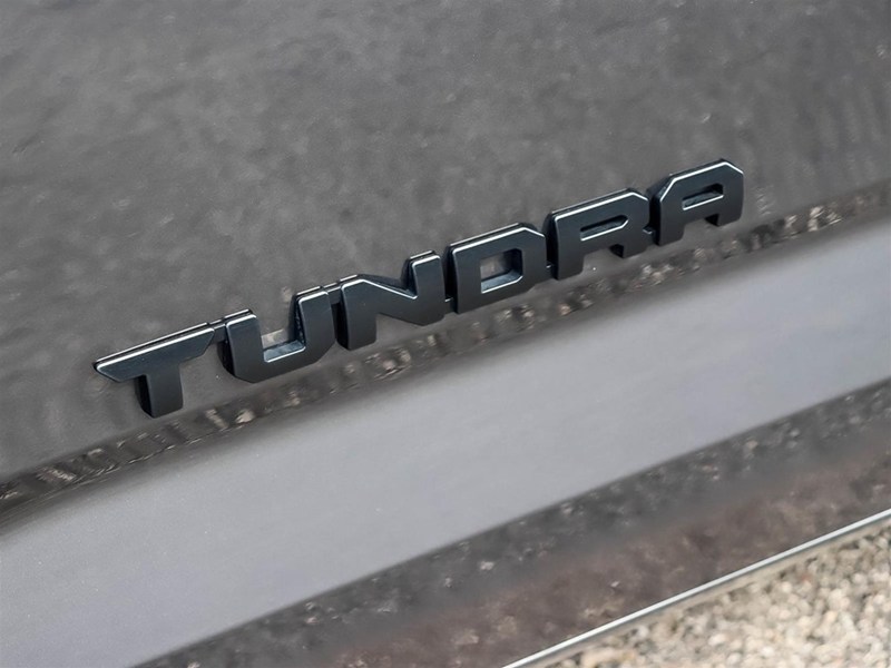 2026 Toyota Tundra 4x4 Crewmax SR