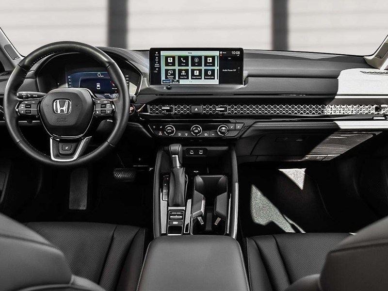 2026 Honda Accord Hybrid Touring eCVT