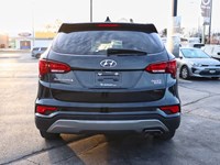 2017 Hyundai Santa Fe Sport SE AWD | Heated Seats | Leather | Back Up Camera