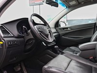 2017 Hyundai Tucson CLEAN CARFAX | ONE OWNER | LEATHER + PANO ROOF