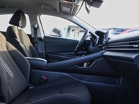 2022 Hyundai Elantra Preferred IVT
