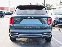 2022 Kia Sorento SX AWD w/Black Leather