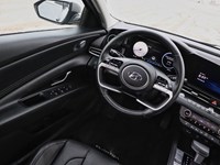 2023 Hyundai Elantra HEV Luxury | Heated & Cooled Seats | Great Fuel Saving