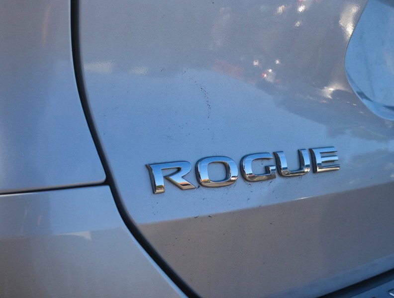 2014 Nissan Rogue AWD 4dr SV