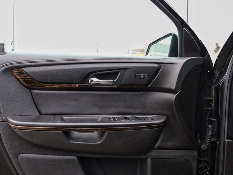 2016 GMC Acadia AWD 4dr Denali