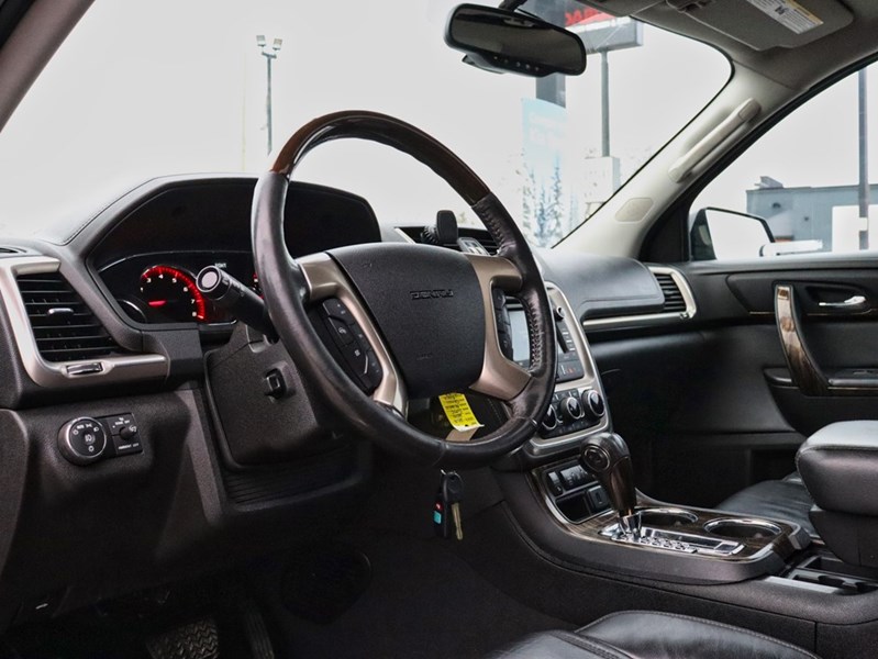 2016 GMC Acadia AWD 4dr Denali