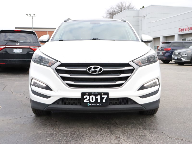 2017 Hyundai Tucson CLEAN CARFAX | ONE OWNER | LEATHER + PANO ROOF