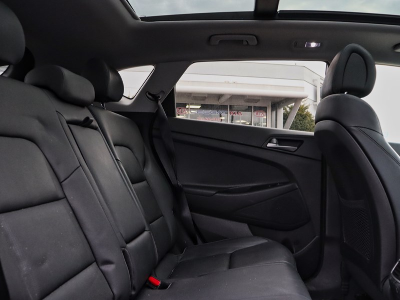 2017 Hyundai Tucson CLEAN CARFAX | ONE OWNER | LEATHER + PANO ROOF