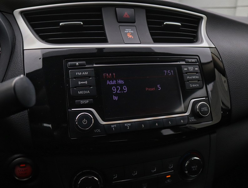 2017 Nissan Sentra 4dr Sdn CVT S