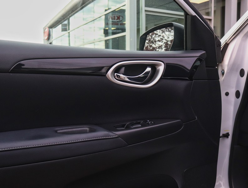 2017 Nissan Sentra 4dr Sdn CVT S