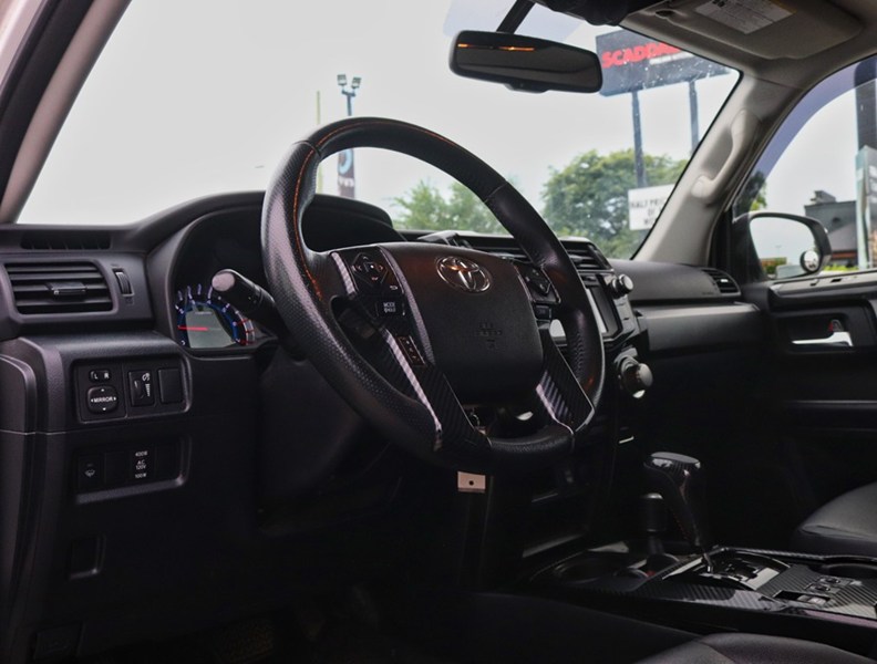 2017 Toyota 4Runner Toyota 4Runner TRD Off-Road PREM| 25 SERV @ TOYOTA