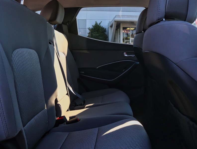 2018 Hyundai Santa Fe Sport 2.4L 2WD/SAFETIED/CLEAN CARFAX/WELL MAINTAINED