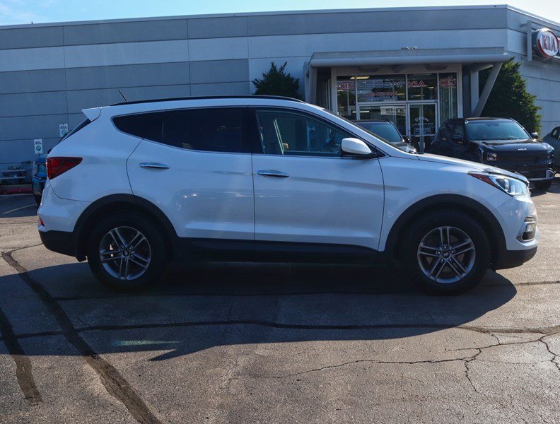 2018 Hyundai Santa Fe Sport 2.4L 2WD/SAFETIED/CLEAN CARFAX/WELL MAINTAINED