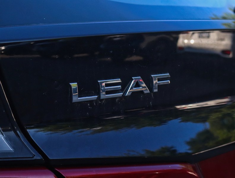 2018 Nissan LEAF SL Hatchback