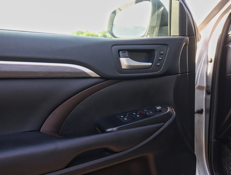 2019 Toyota Highlander AWD Limited