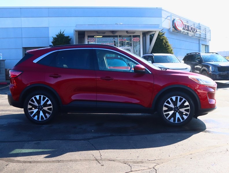2020 Ford Escape SEL AWD//ROOF/LEATHER