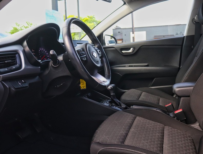 2020 Kia Rio 5-door RIO LX+/AUTO/AC/LOW KM