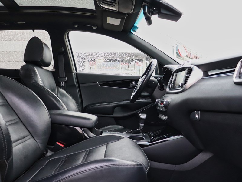 2020 Kia Sorento SX V6 AWD | Leather | Sunroof | 7 Passeneger