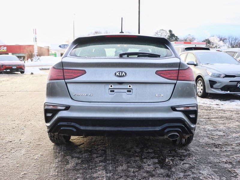 2021 Kia Forte5 EX IVT