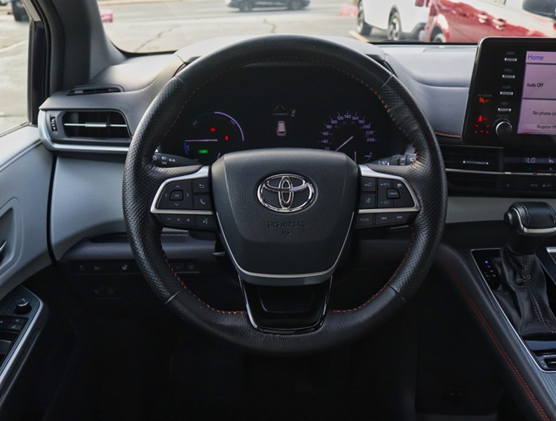 2021 Toyota Sienna 2021 Toyota Sienna XSE Hybrid | 137,241 KM | 7-PAS