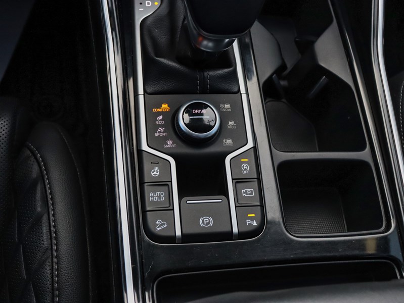 2022 Kia Sorento SX AWD w/Black Leather