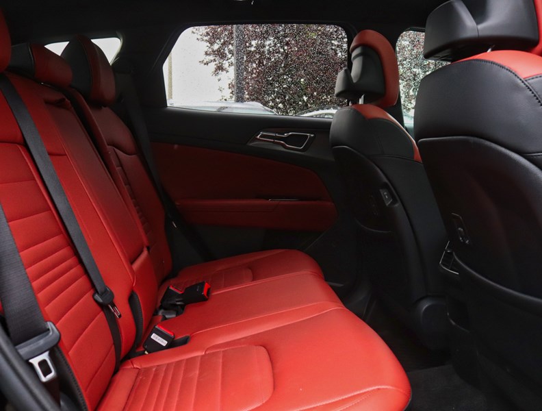 2023 Kia Sportage EX Premium AWD w/Red Interior/CPO ELIGIBLE/CLEAN