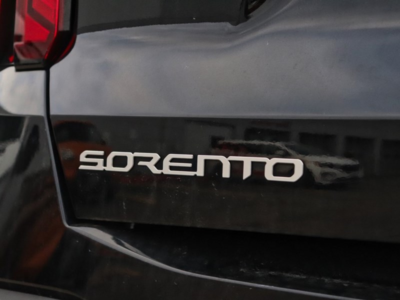 2024 Kia Sorento LX AWD | 7 Passenger | Heated Seats | Carplay