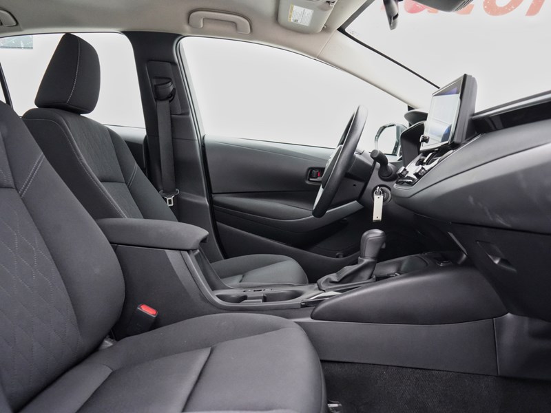 2024 Toyota Corolla LE | Safety Sense | Heated Seats | No Accidents