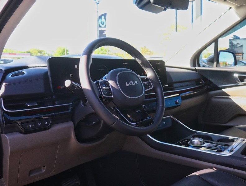 2025 Kia Carnival Hybrid SX+ HEV/CAPTAINS CHAIR/1000KM/TANK