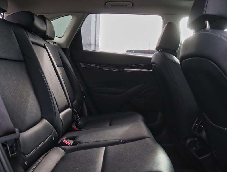 2025 Kia Seltos EX AWD