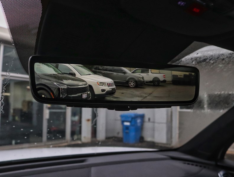 2025 Kia Sorento X-Pro/4.49%/DEMO/A/T TIRES/OLIVE INT/CPO ELIGIBLE