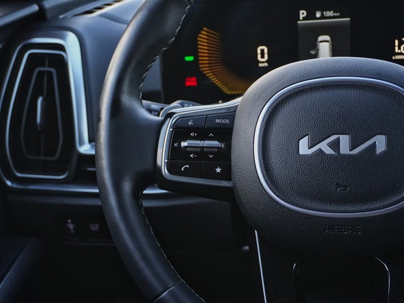 2025 Kia Sorento HEV ONE OWNER/NO ACCIDENTS/1000 KM/TANK