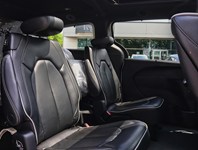 2022 Chrysler Pacifica Limited FWD