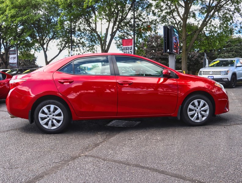 2015 Toyota Corolla LE