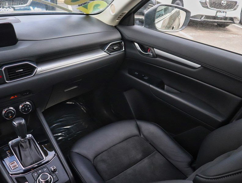 2017 Mazda CX-5 FWD 4dr Auto GS