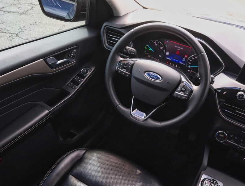 2021 Ford Escape SEL
