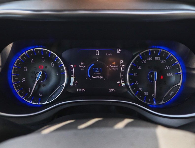 2022 Chrysler Pacifica Limited FWD