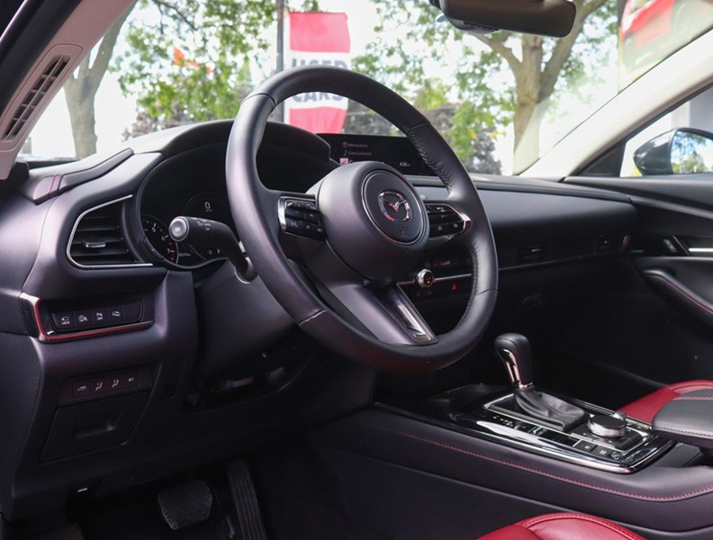 2025 Mazda CX-30 GT