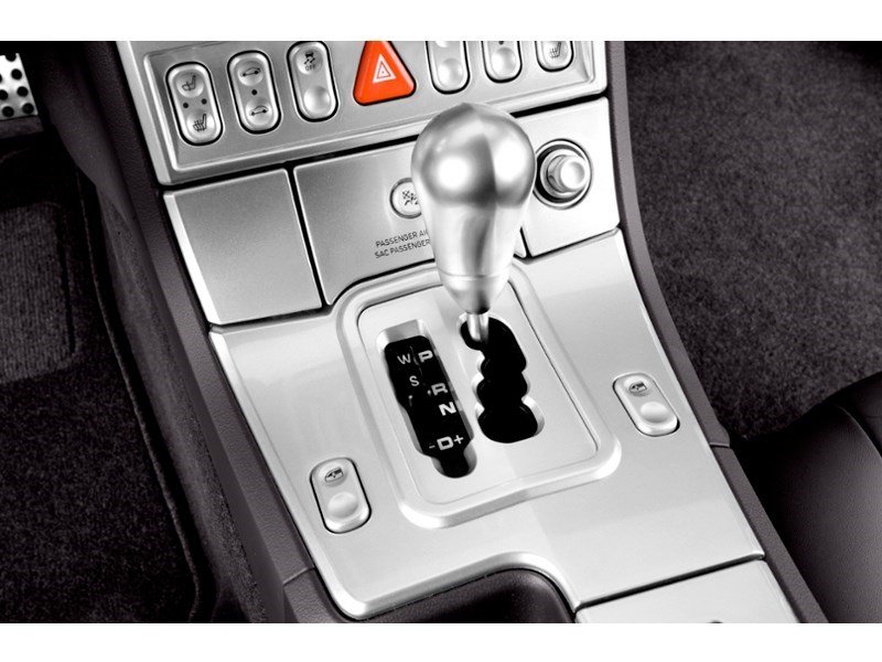 2005 Chrysler Crossfire 2dr Cpe Limited Interior Shot 3