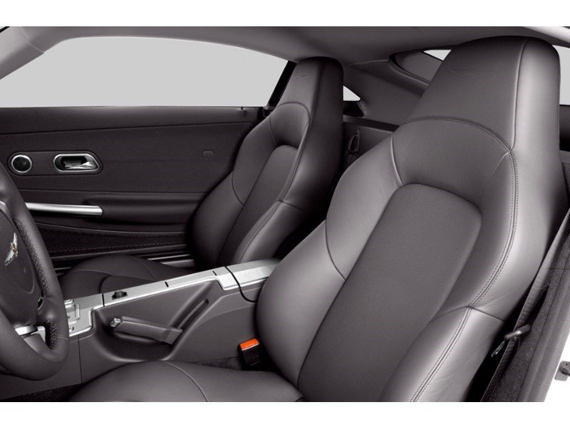 2005 Chrysler Crossfire 2dr Cpe Limited Interior Shot 4