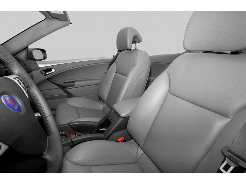 2006 Saab 9-3 2dr Conv Aero Interior Shot 5