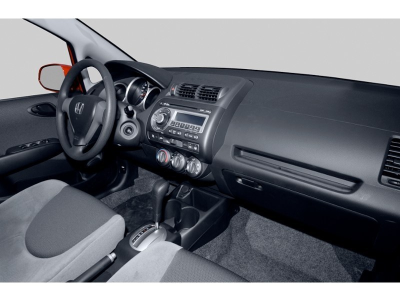 2007 Honda Fit 5dr HB AT LX *Ltd Avail* Interior Shot 1