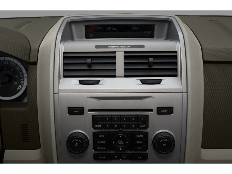 2008 Ford Escape FWD 4dr V6 XLT Interior Shot 2