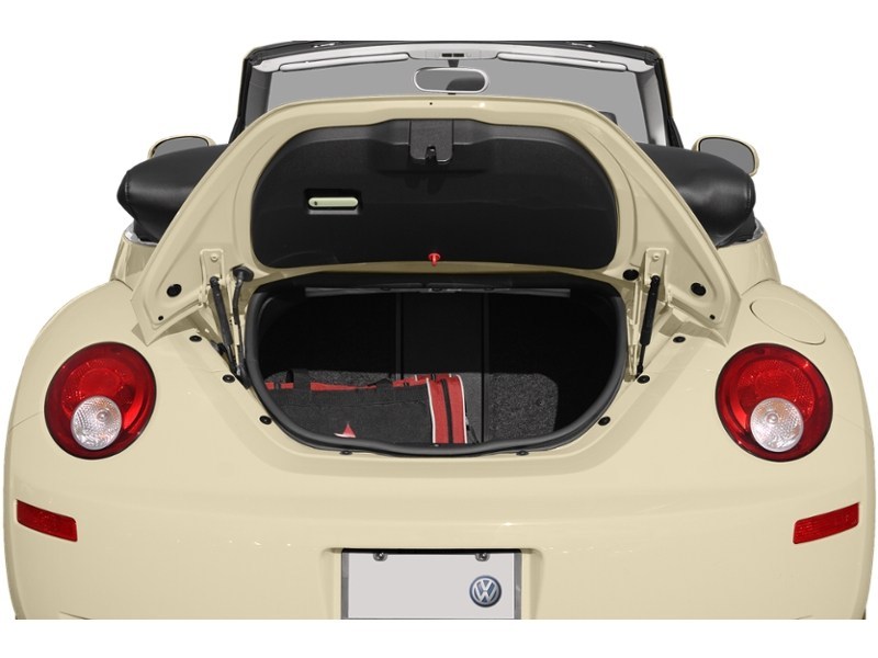 2009 Volkswagen New Beetle Convertible 2dr Auto Highline Exterior Shot 4