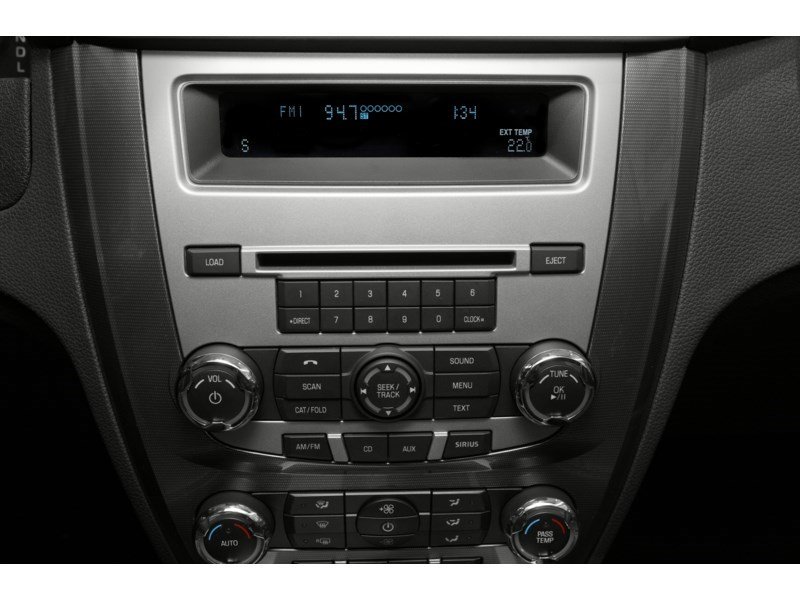 2010 Ford Fusion 4dr Sdn I4 SE FWD Interior Shot 2