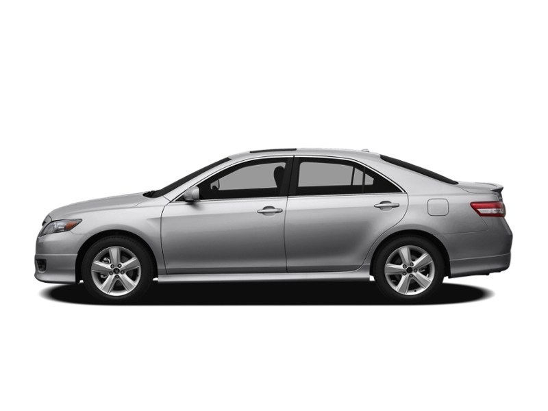 2010 Toyota Camry 4dr Sdn I4 Auto LE Exterior Shot 7