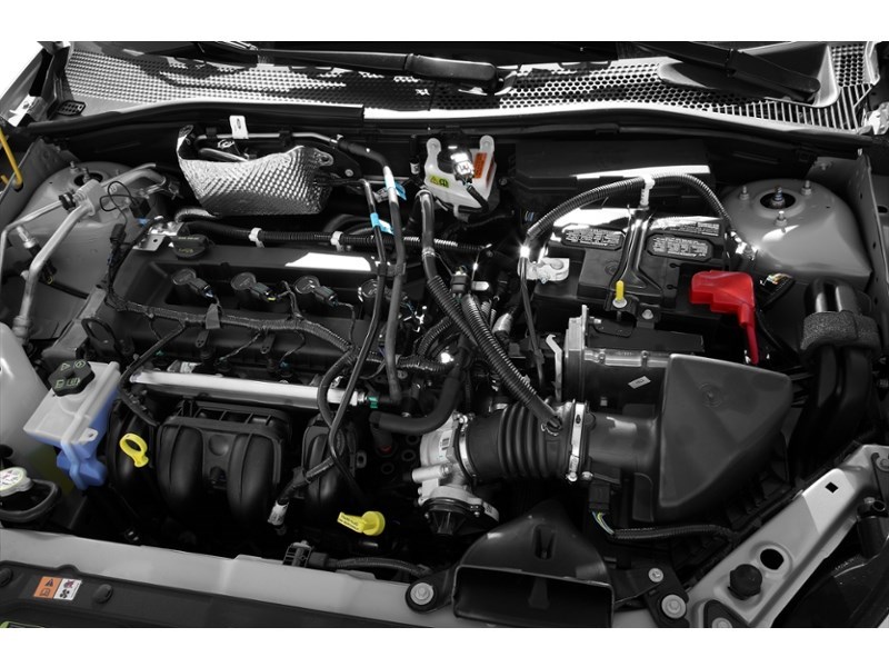 2011 Ford Focus 4dr Sdn SE Exterior Shot 3