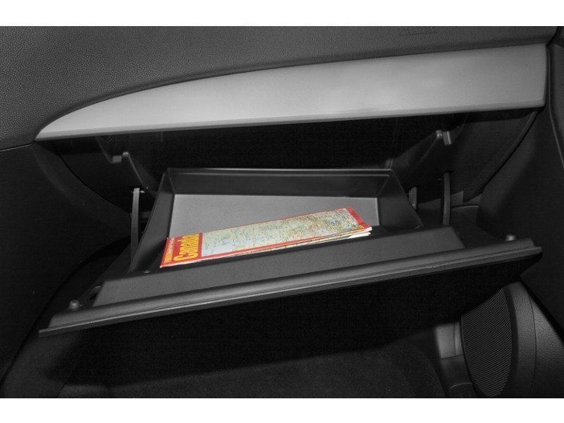 2011 Mazda Mazda3 4dr Sdn Man GS Interior Shot 4